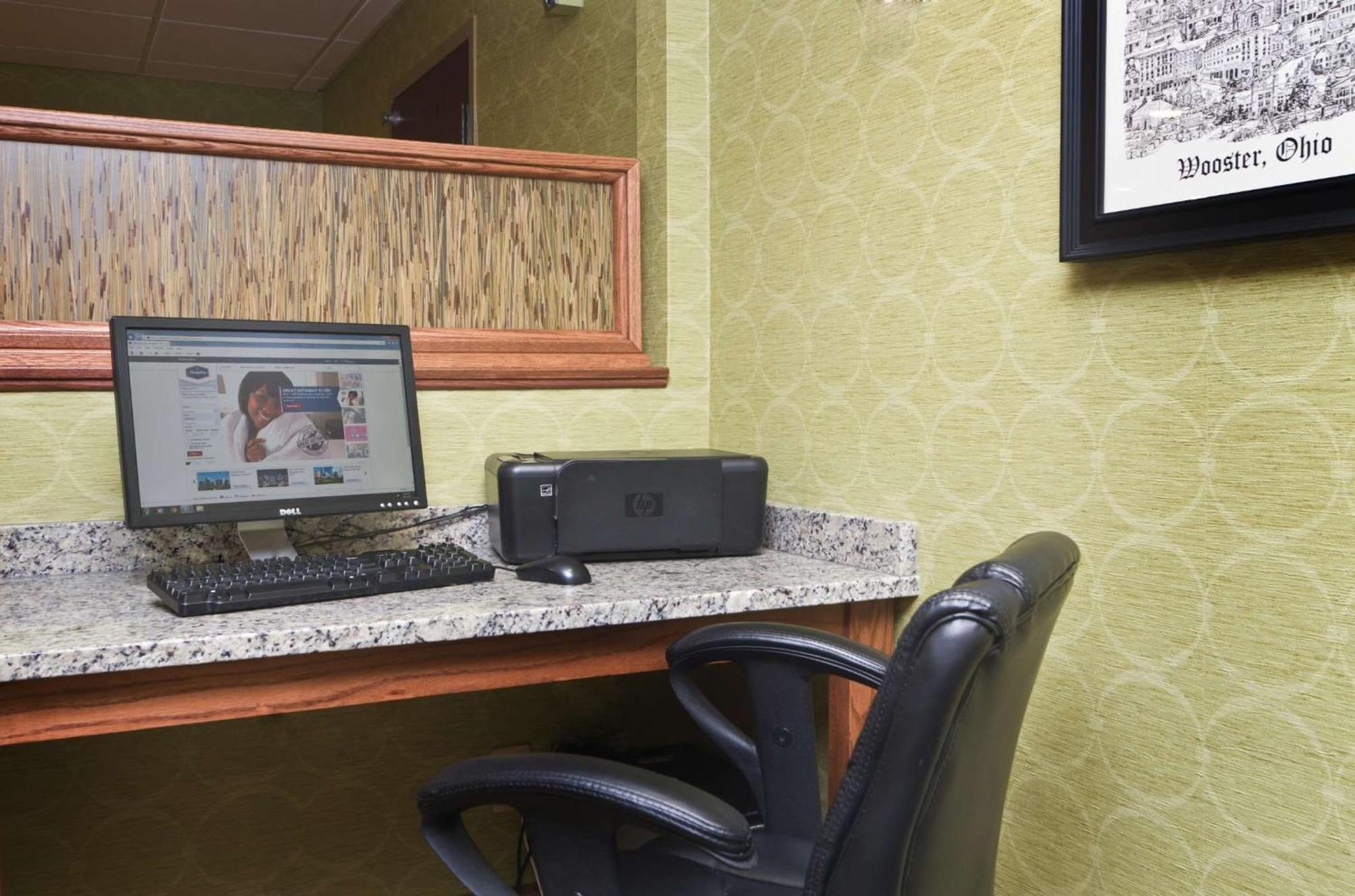 Hampton Inn Wooster Exterior foto